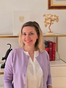 Маг. Невена Шотекова-Цьохлінг – адвокатка у Відні